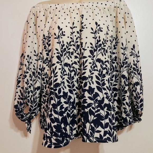Miley And Molly Floral Dot Off The Shoulder Top Large - Picture 4 of 12
